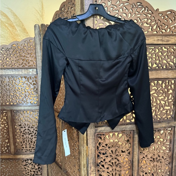 NEW NWT Reformation Irina Top - Picture 3 of 3